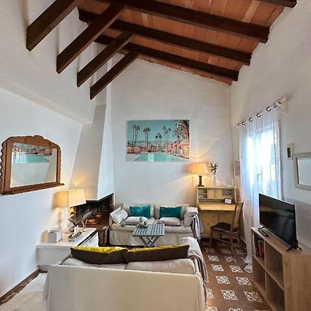 Villa Casa Bela, En Marbella Muy Cerca De La Playa Esterno foto