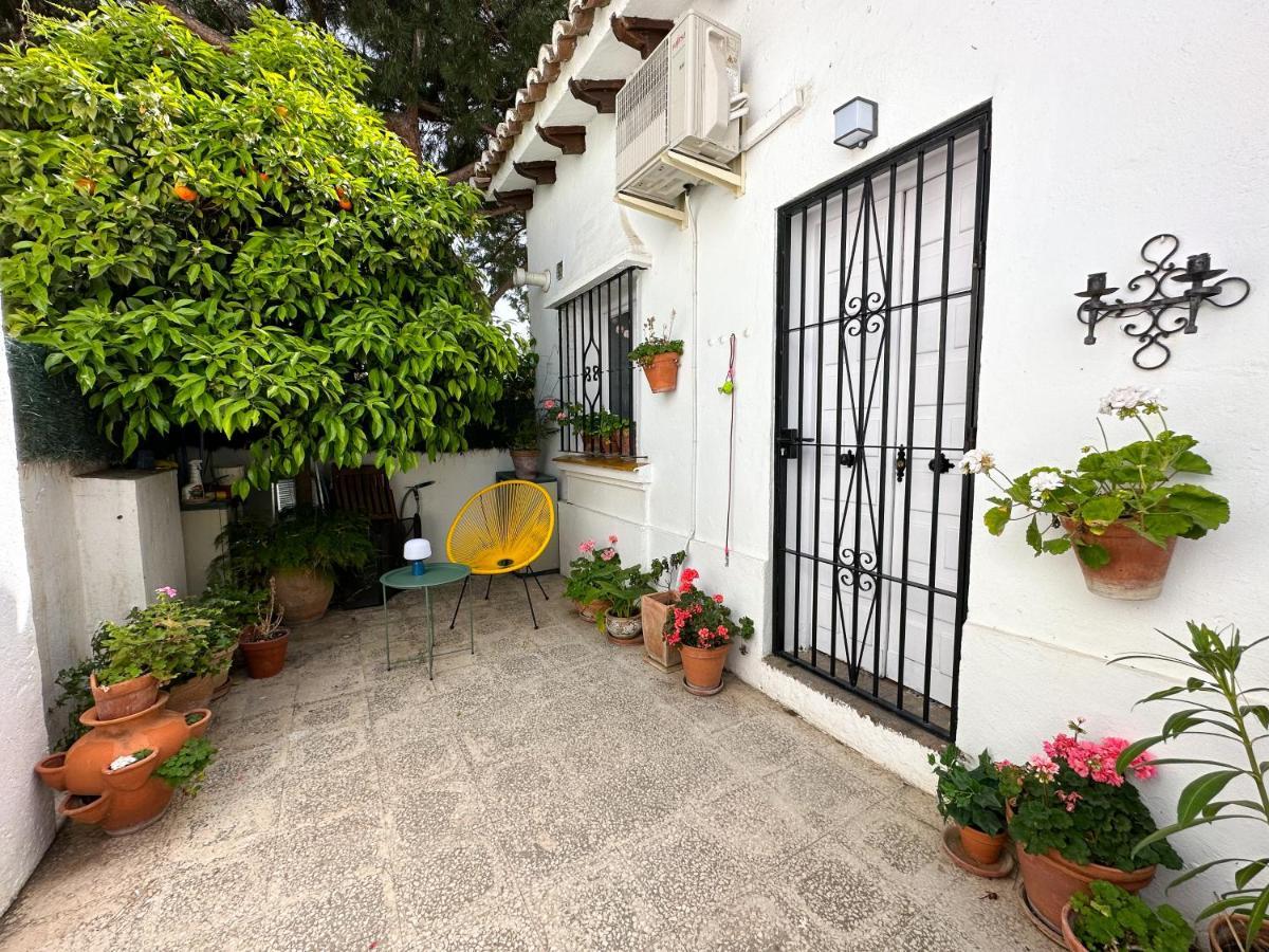 Villa Casa Bela, En Marbella Muy Cerca De La Playa Esterno foto